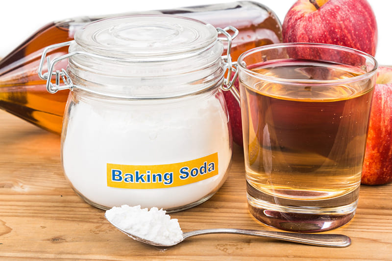 Xử lý hầm cầu đầy bằng giấm và baking soda
